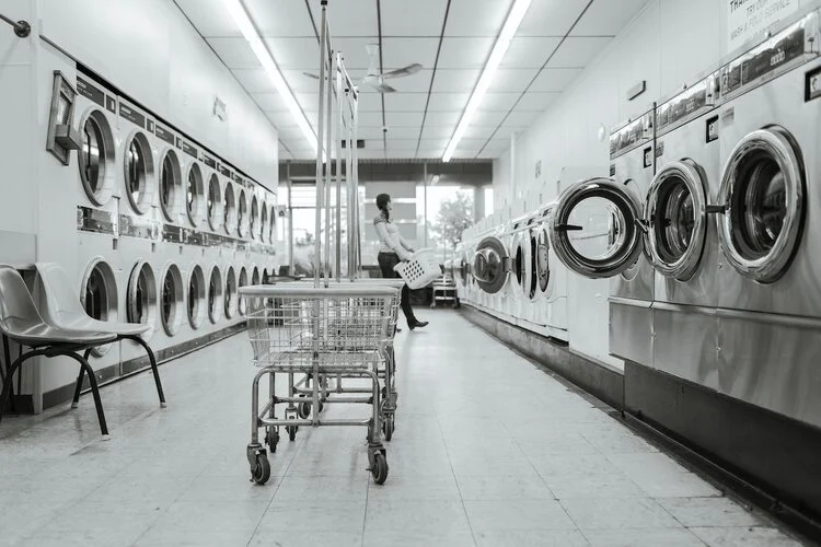 What You Need to Know About Laundromat Ads